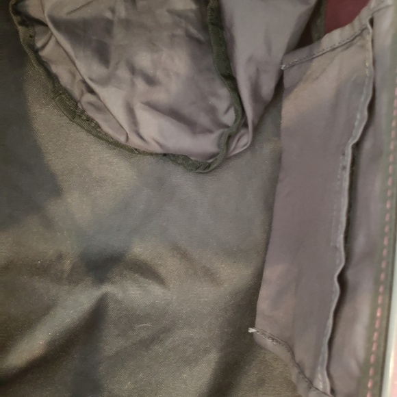 Nike Maroon Duffle bag - Picture 5 of 5